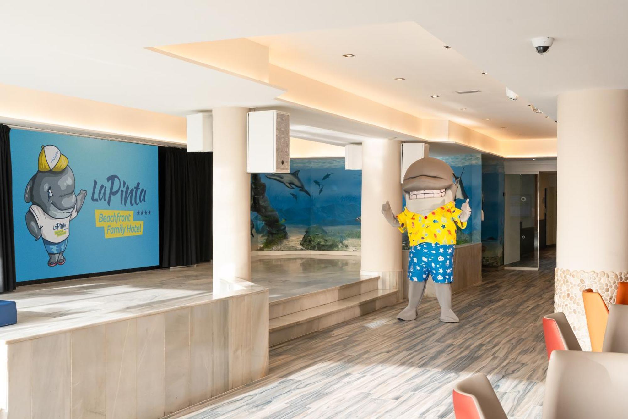 Hovima La Pinta Beachfront Family Hotel Адехе Екстериор снимка